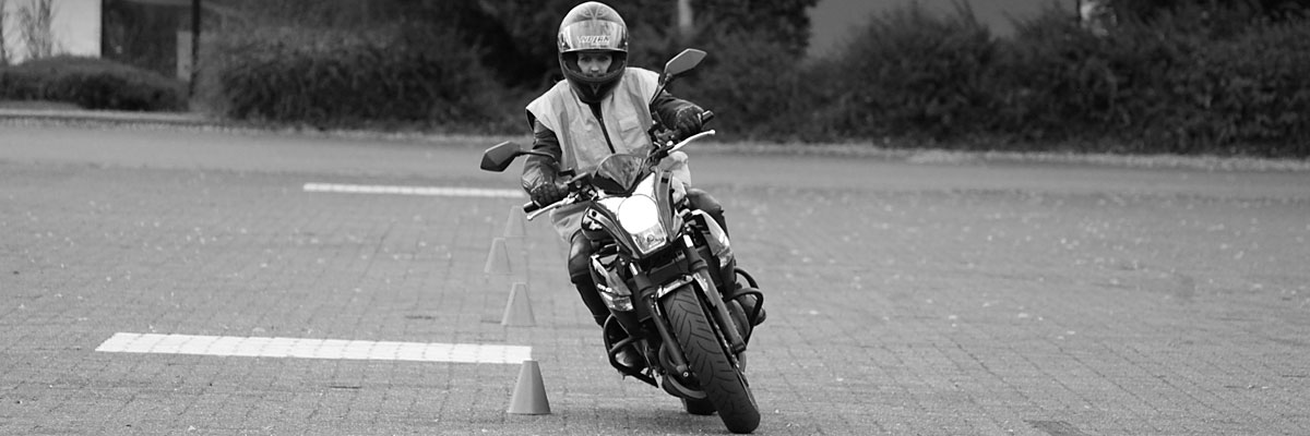 Zweirad-Ausbildung